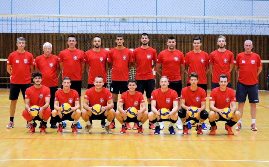 Волейбольна команда "Стіінта" Румунія 